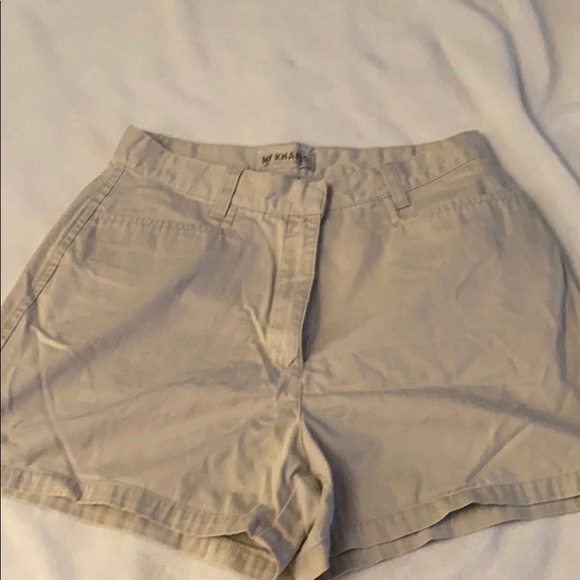 NY Khakis Shorts - Picture 1 of 2
